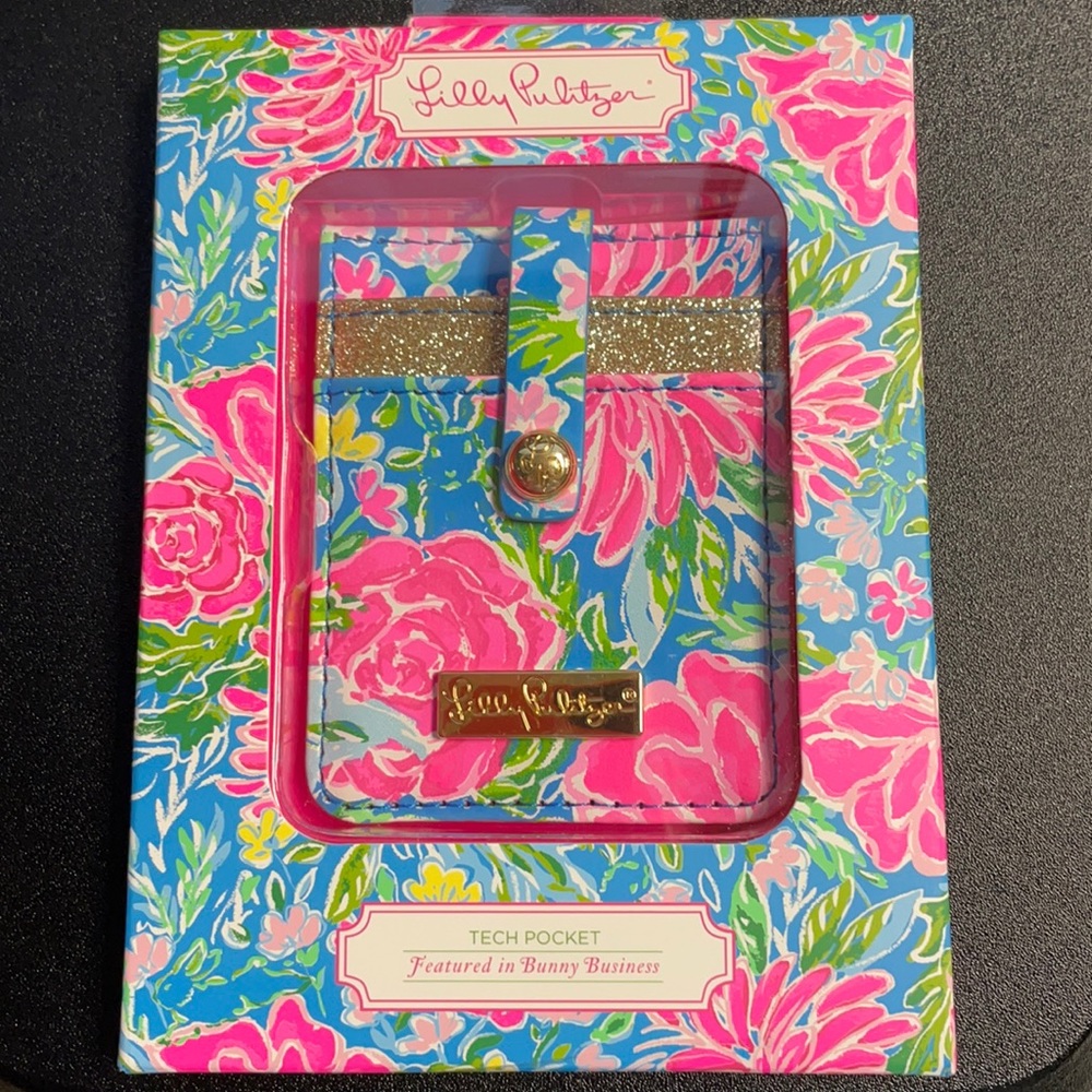 New in package Lilly Pulitzer tech pocket